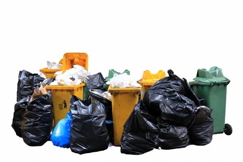 Choosing a reliable waste clearance service in Islington